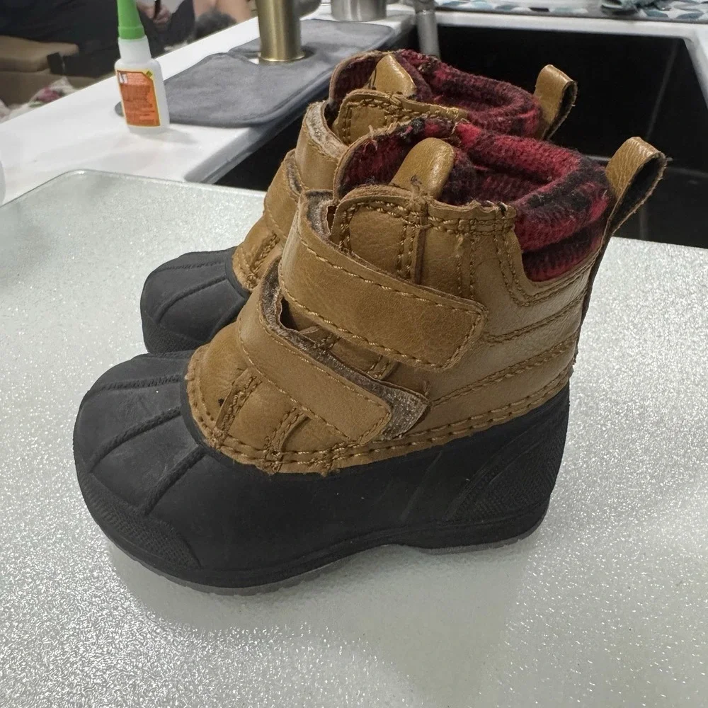 Magellan Toddler Duck Boots | Size 5D | Waterproof + Fleece-Lined - Picture 3 of 8